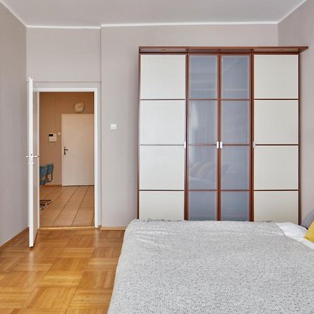 Prague Days - Modern Apt W Retro Elements - New Town 外观 照片